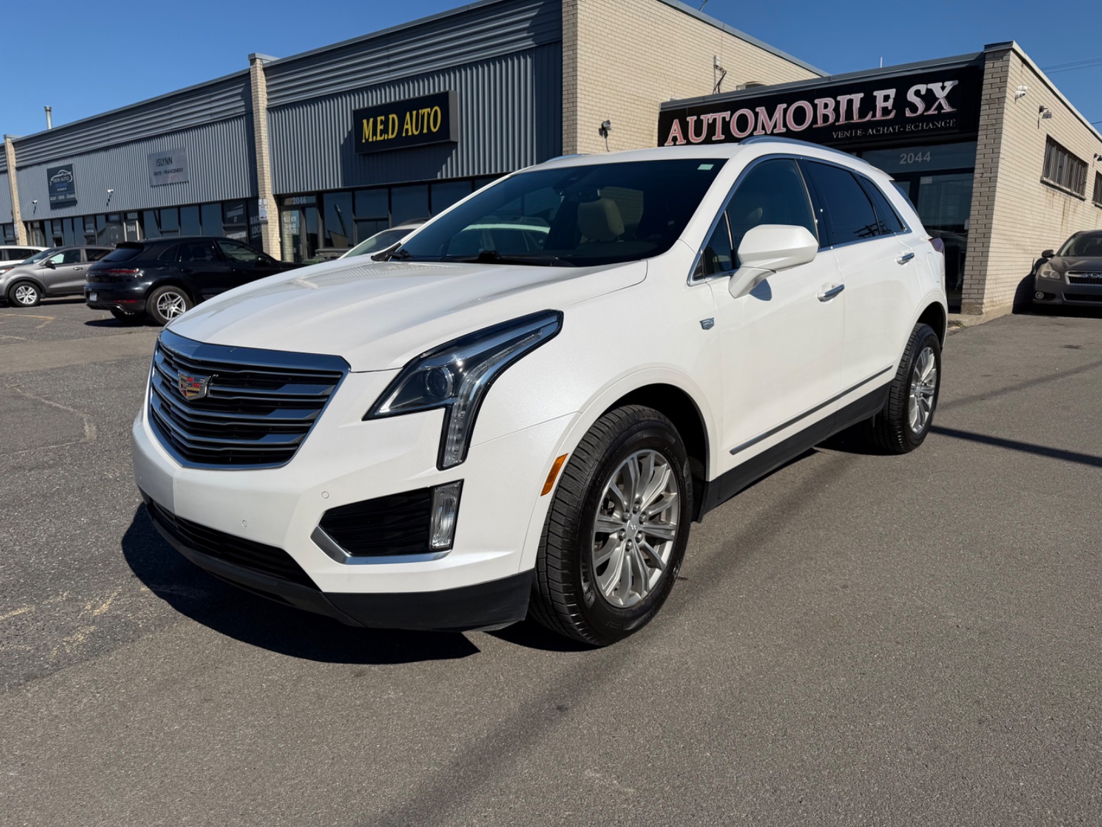 2017 Cadillac XT5 White